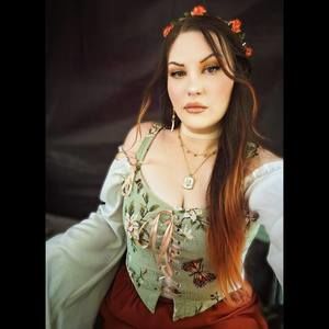 Meet your Posher, Tiffany